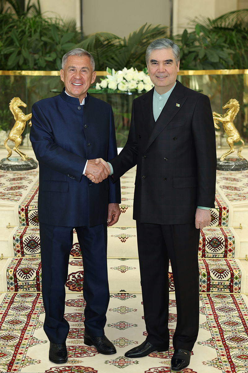 Meeting of the National Leader of the Turkmen people, Chairman of the Halk Maslahaty of Turkmenistan with the head of the Republic of Tatarstan of the Russian Federation